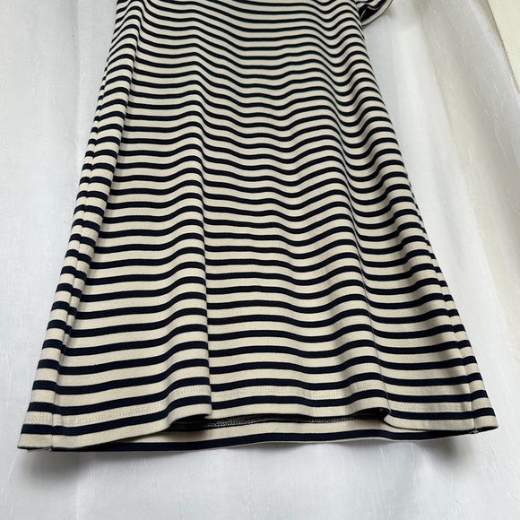 3/$20 💥 Lou & Grey T-Shirt Dress Short Sleeve Cream & Navy Stripe Print Cotton - Picture 9 of 15